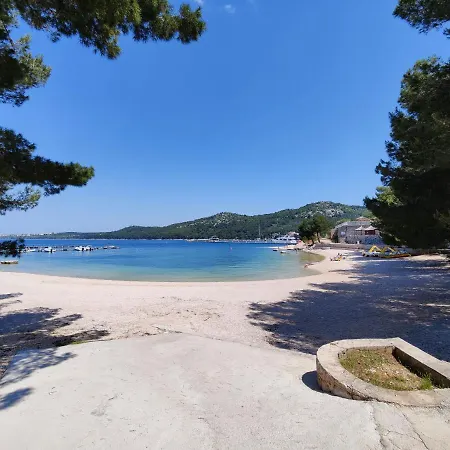 Parque de Campismo Aria Mobile Home, Oaza Mira 5 Star Camping,