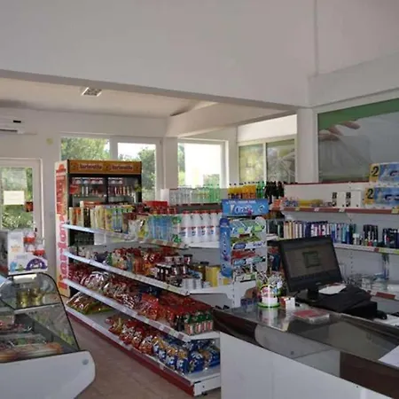 Parque de Campismo Aria Mobile Home, Oaza Mira 5 Star Camping,
